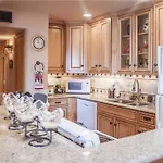 Artist Rd. #2 Two-Bedroom Condo