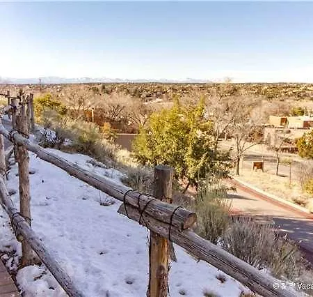Artist Rd. #2 Two-bedroom Apartment Santa Fe